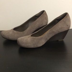 Clark’s artisan suede wedge